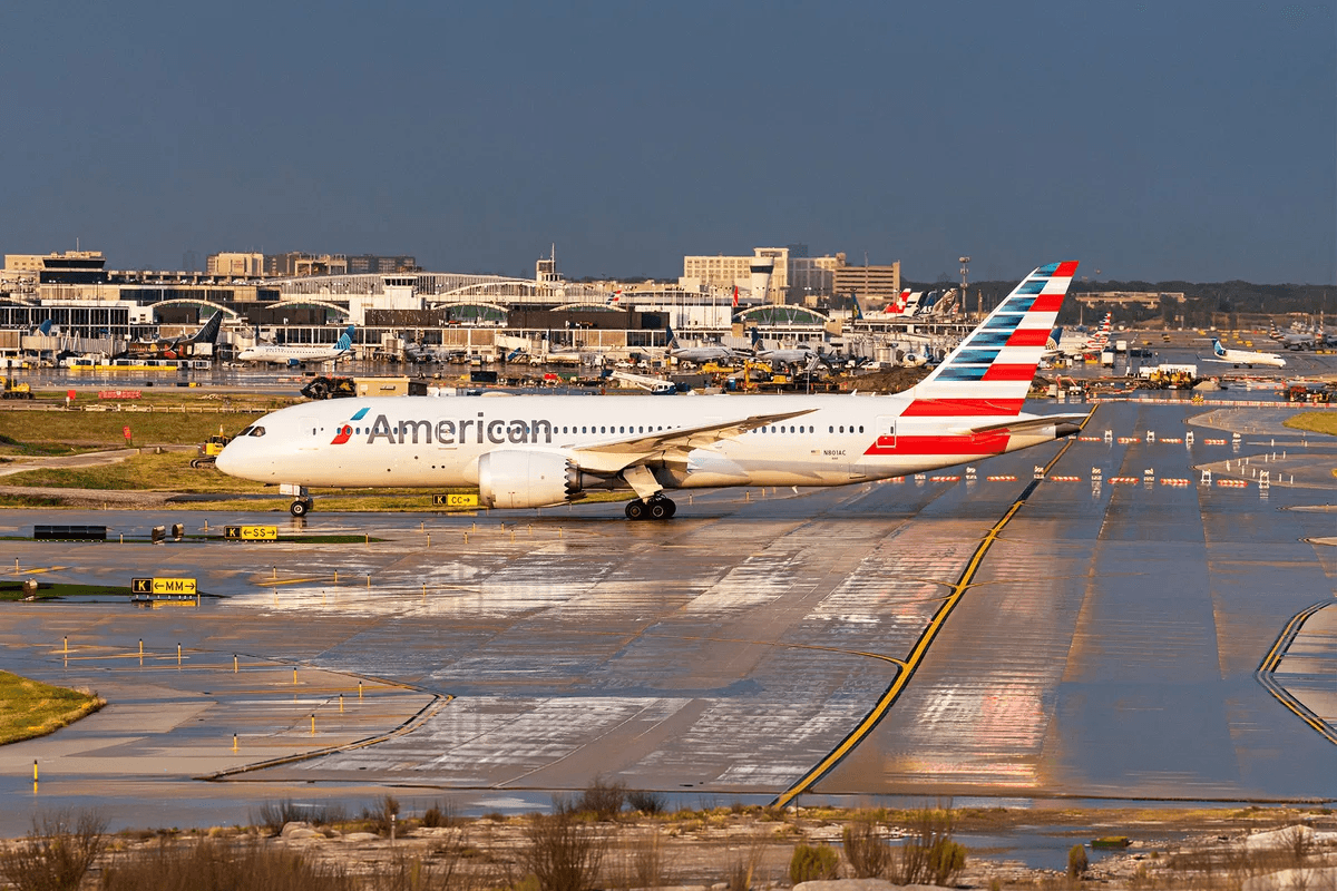 Chicago Airport Limo Routes luxury transportation to O’Hare and Midway airports