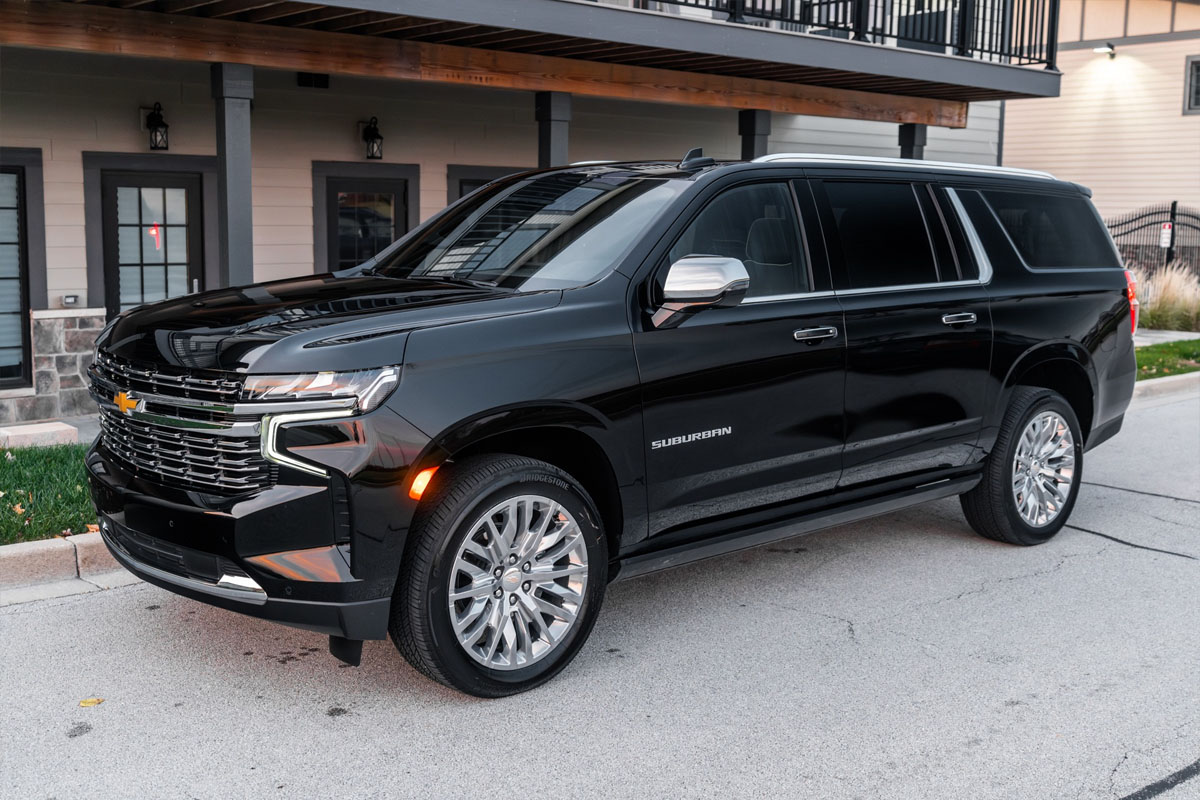 Black Chevy Suburban executive SUV ready for Oak Lawn Limo Service passengers.