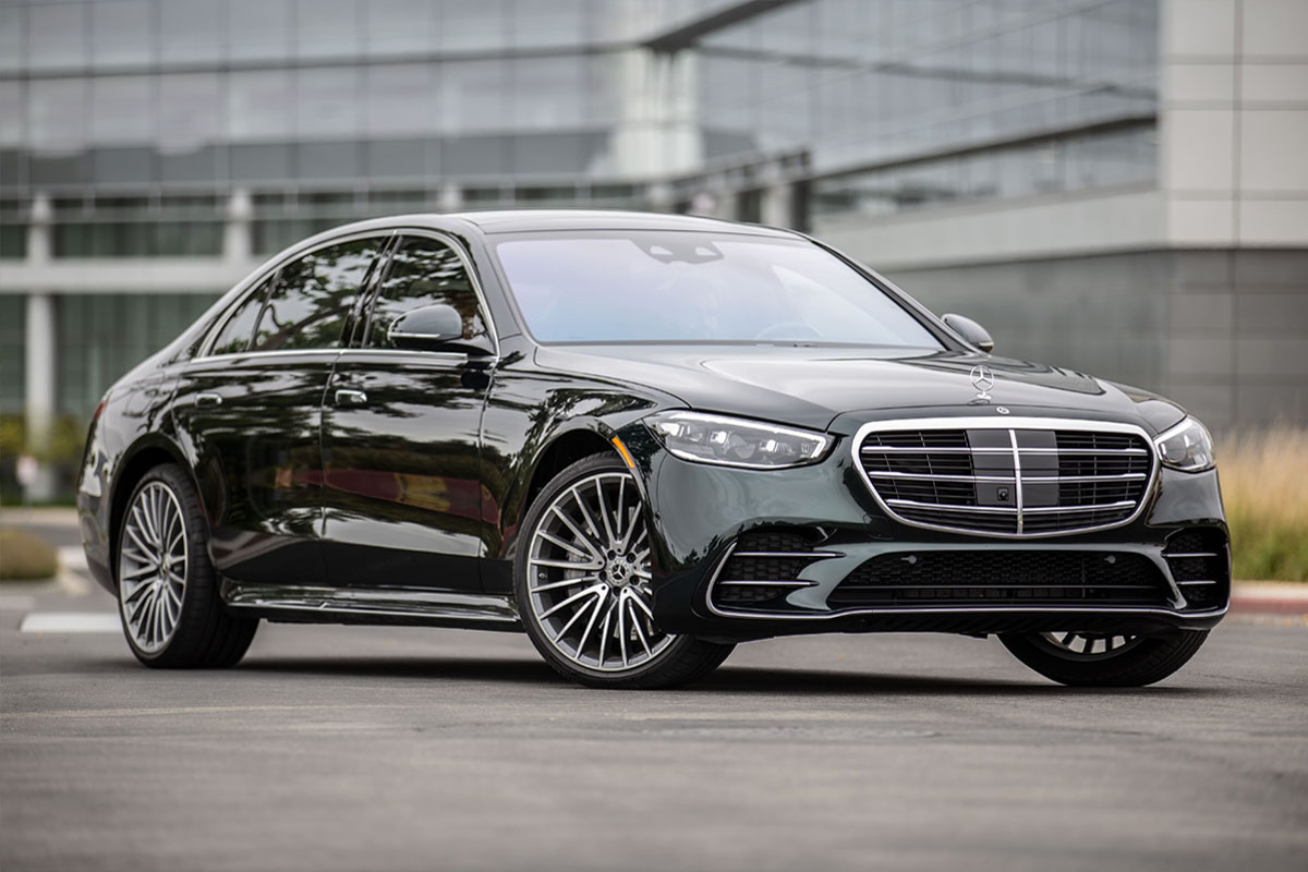 Chicago Luxury Limo Service Mercedes-Benz S-Class luxury transportation